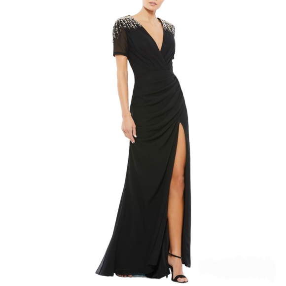 🆕️ Leena for Mac Duggal Ruched V-Neck Sequin Shoulder Gown - Picture 2 of 14